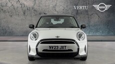 MINI Hatchback 1.5 Cooper Classic Premium 3dr Petrol Hatchback